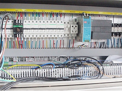 Gabinete de control